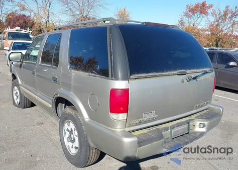 2002 Chevrolet Blazer Ls from USA, damaged, VIN 1GNDT13W92K208388